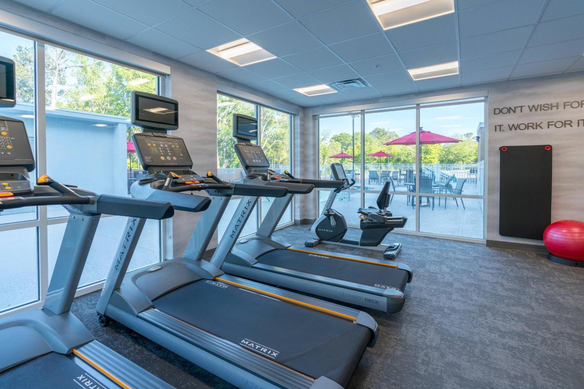 Fairfield Inn & Suites By Marriott Gainesville I-75 Bagian luar foto