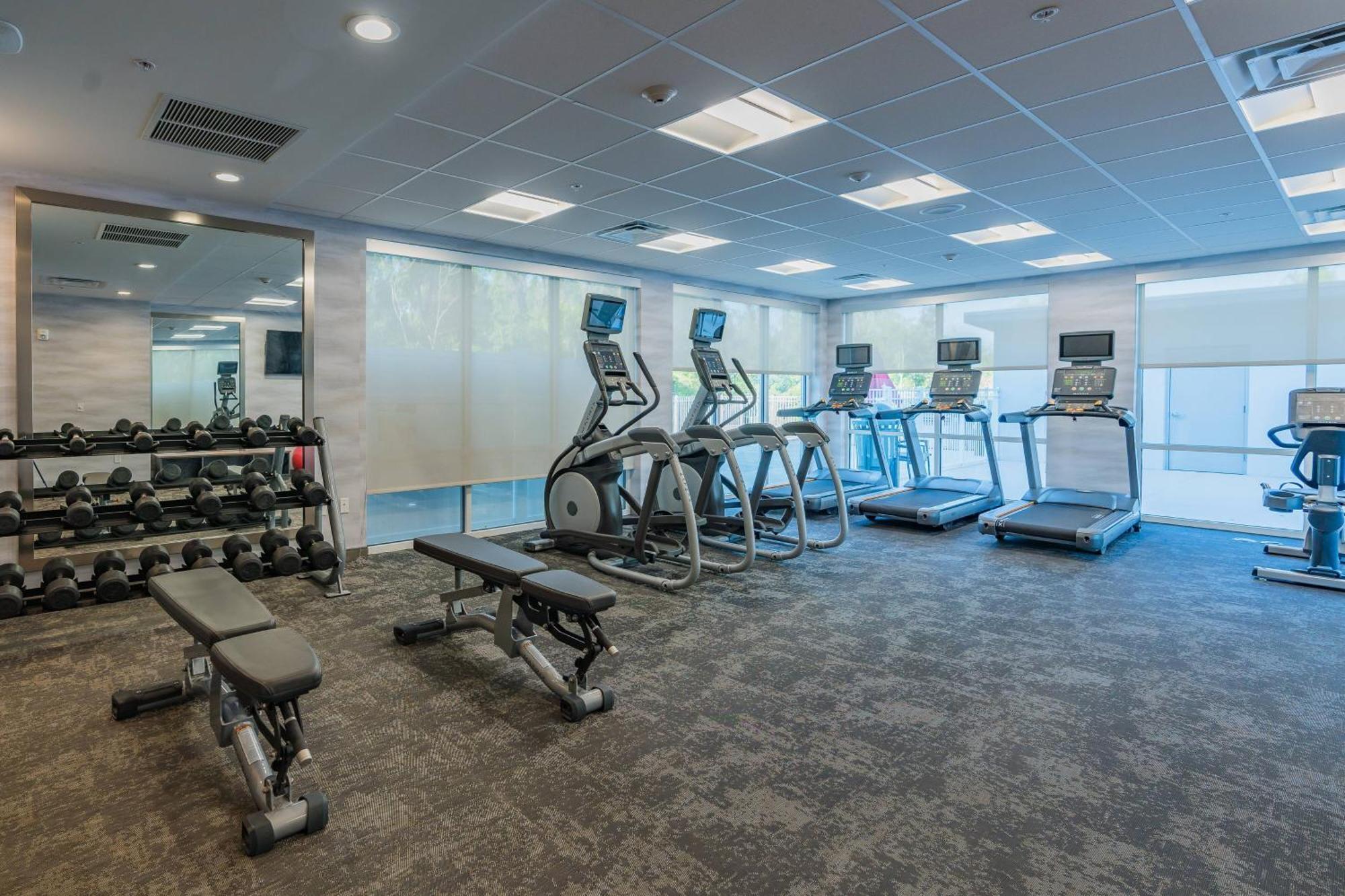 Fairfield Inn & Suites By Marriott Gainesville I-75 Bagian luar foto