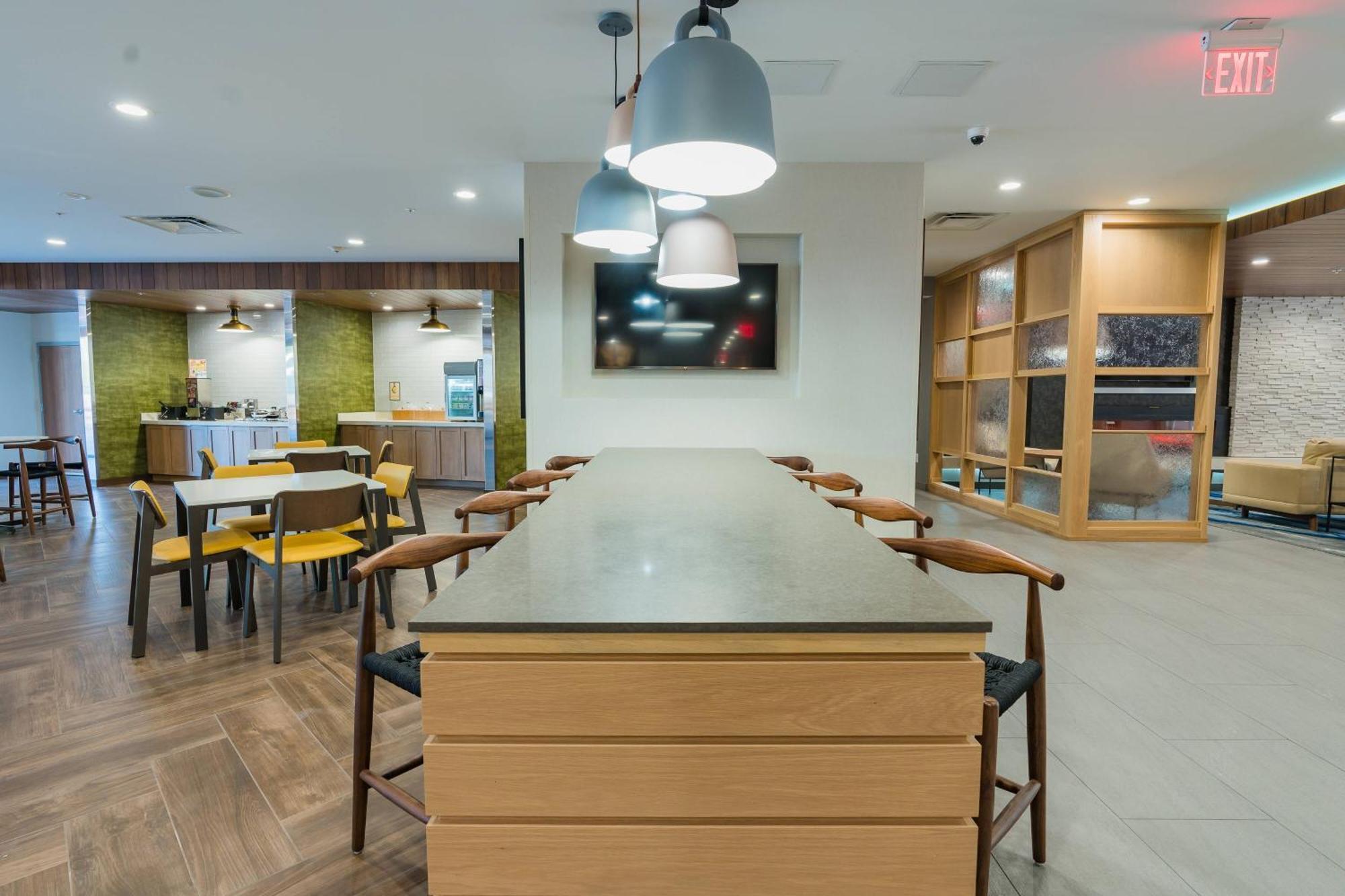 Fairfield Inn & Suites By Marriott Gainesville I-75 Bagian luar foto